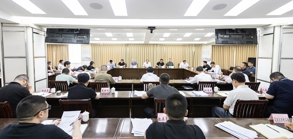 住房城乡建设厅召开厅安全生产管理委员会2025年第二次全体成员会议