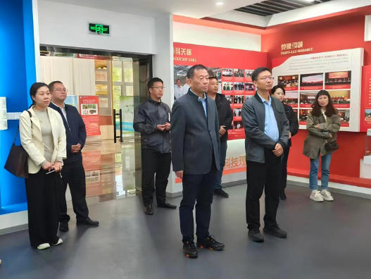 农交会期间多家单位到市农科院交流调研3 农交会期间多家单位到市农科院交流调研3