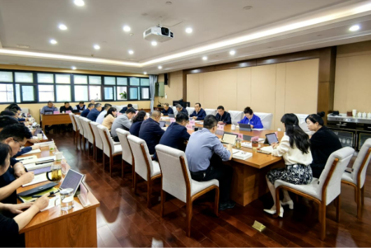 省住房和城乡建设厅党组理论学习中心组深入学习贯彻党的二十届四中全会精神3 省住房和城乡建设厅党组理论学习中心组深入学习贯彻党的二十届四中全会精神3